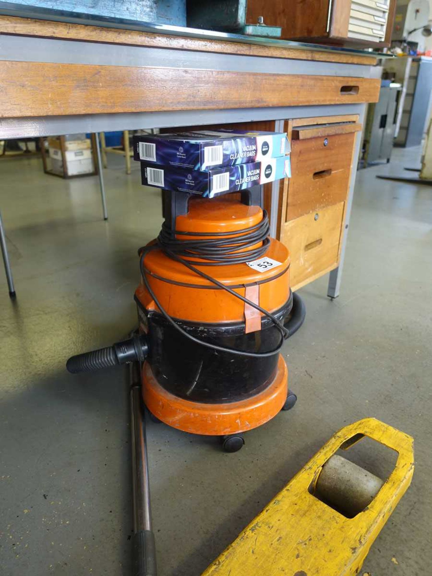+VAT Vax 2000 drag along cylinder vacuum cleaner and spare bags