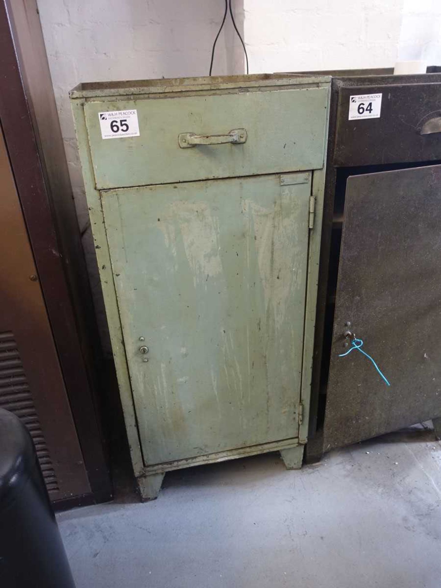 +VAT Vintage metal tool cabinet with drawer