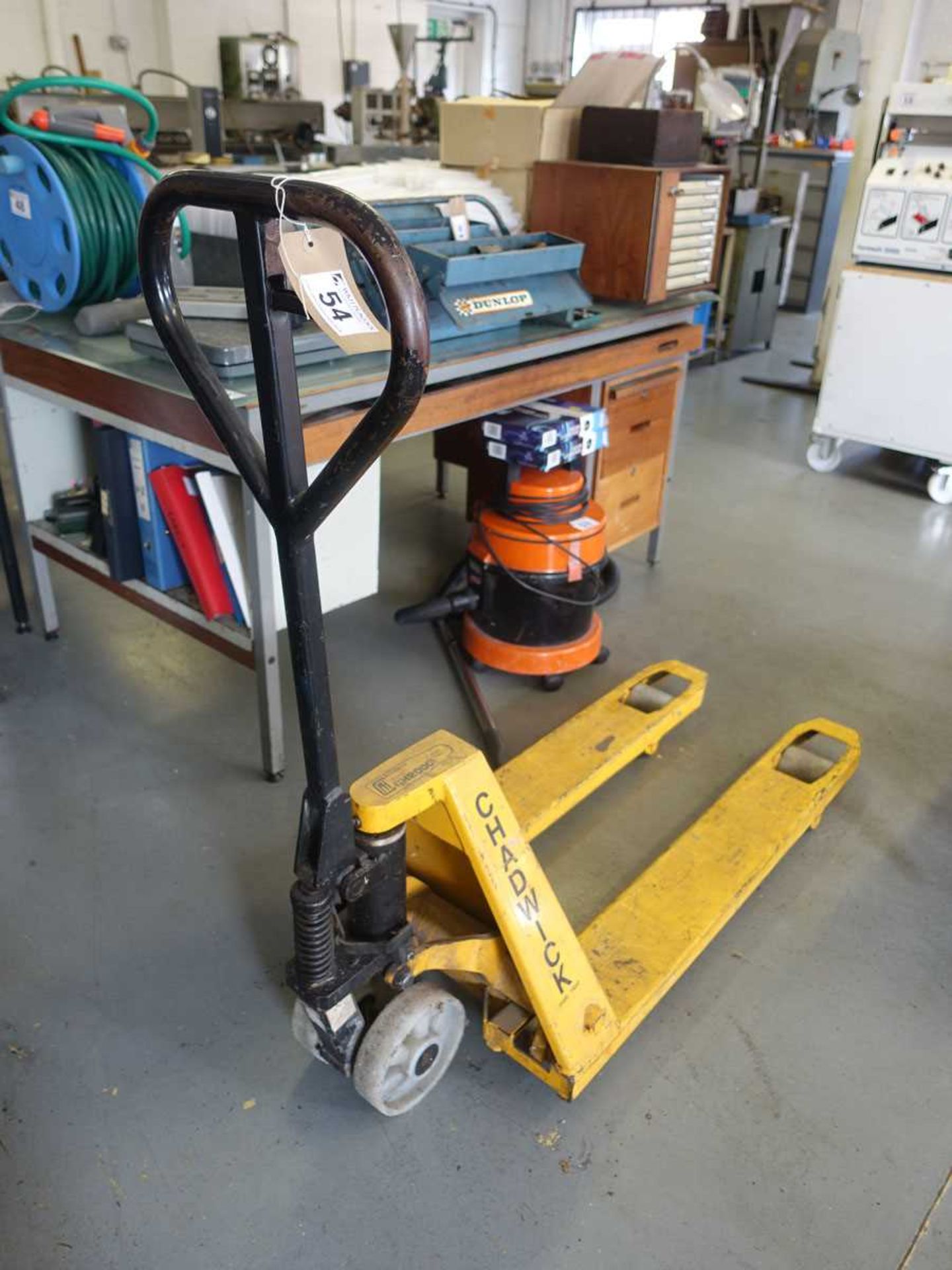 +VAT Chadwick 200kg yellow hydraulic pallet truck - Image 2 of 2