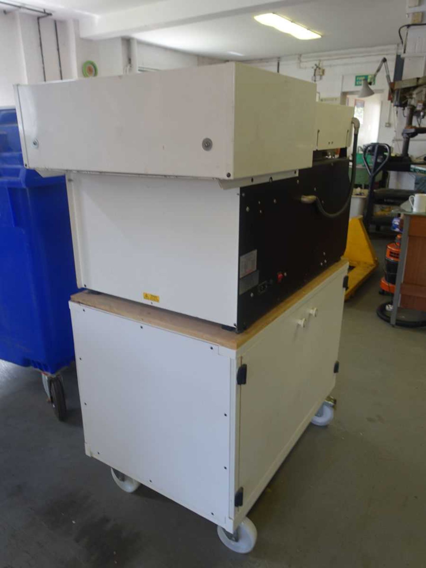 +VAT Formech 300X quartz heated plastic vacuum forming machine, single phase electric with cabinet - Image 4 of 5