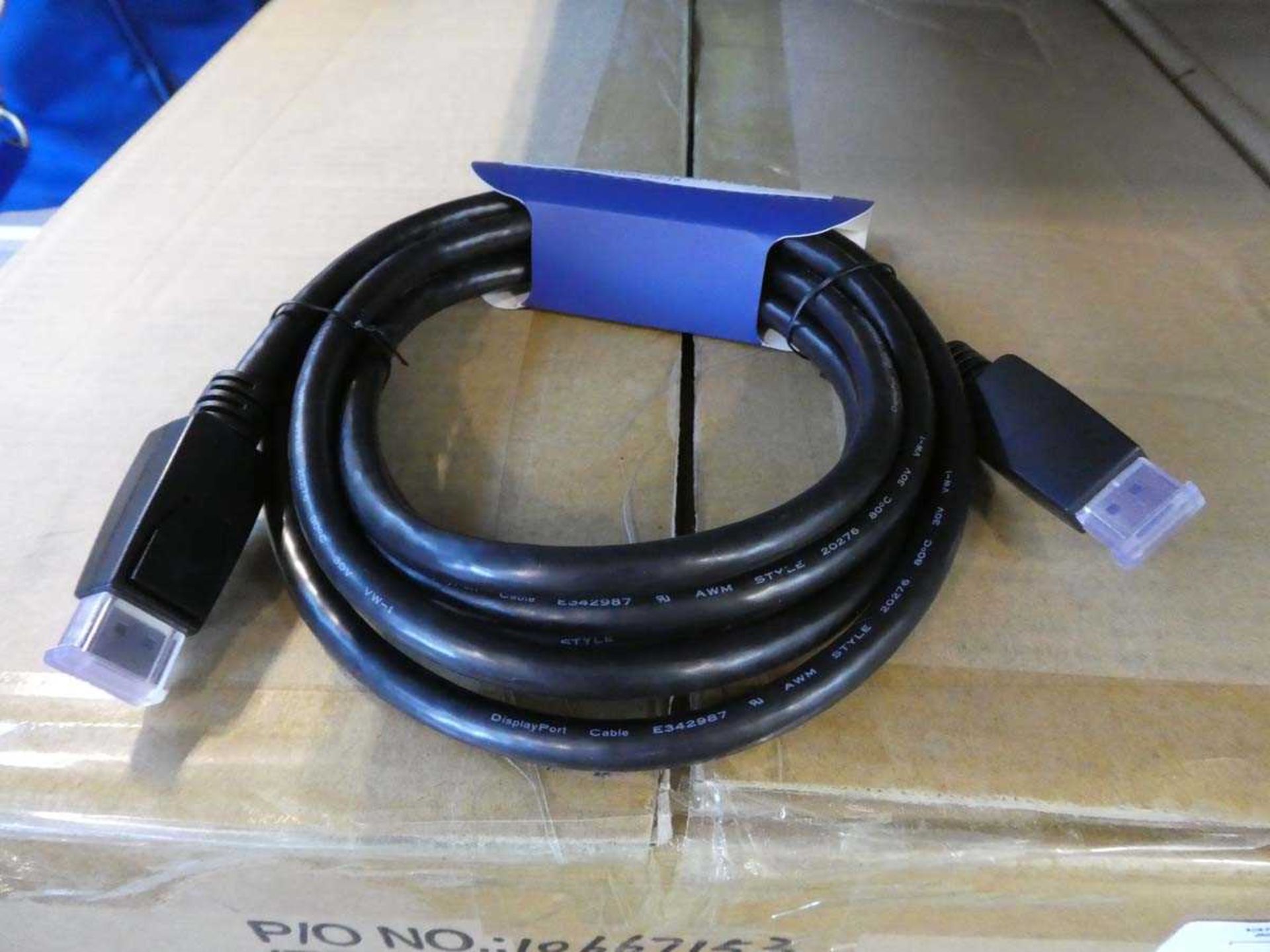 +VAT 2 boxes containing a large quantity of Pro-Signal display port leads, male to male 3m