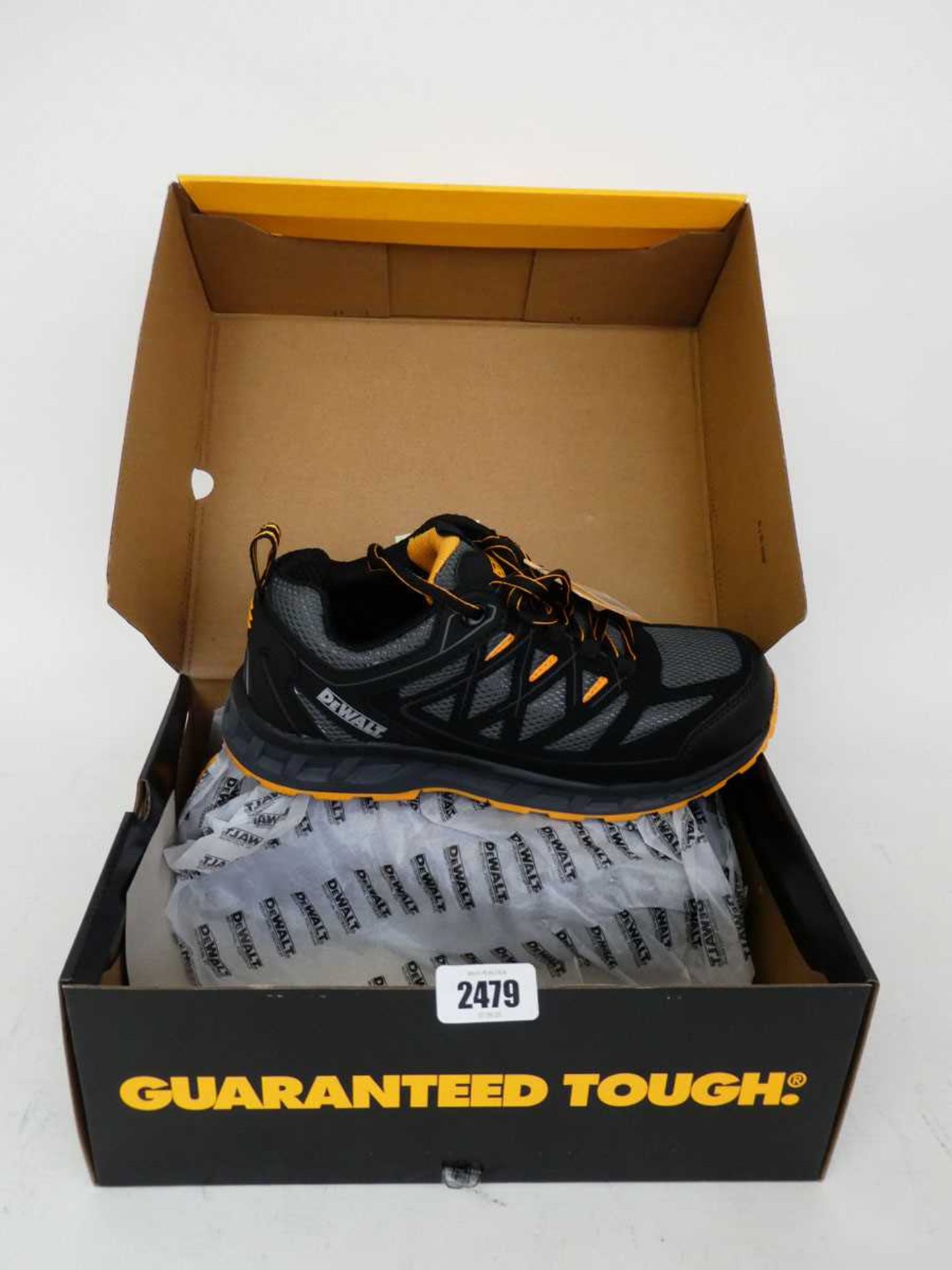 Boxed pair of DeWalt steel toe safety trainers (size 7)
