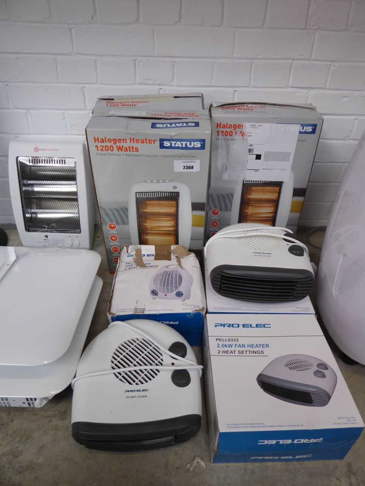 +VAT 3 boxed and 1 unboxed halogen heaters together with 3 boxed and 2 unboxed fan heaters