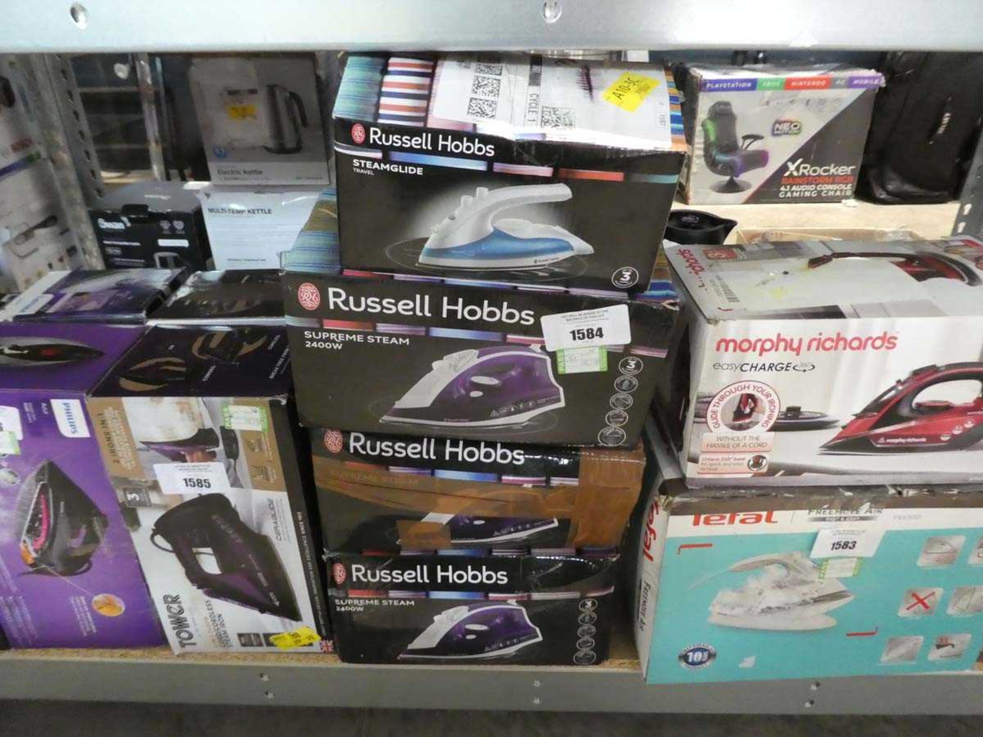 +VAT 3 Russell Hobbs Supreme Steam irons