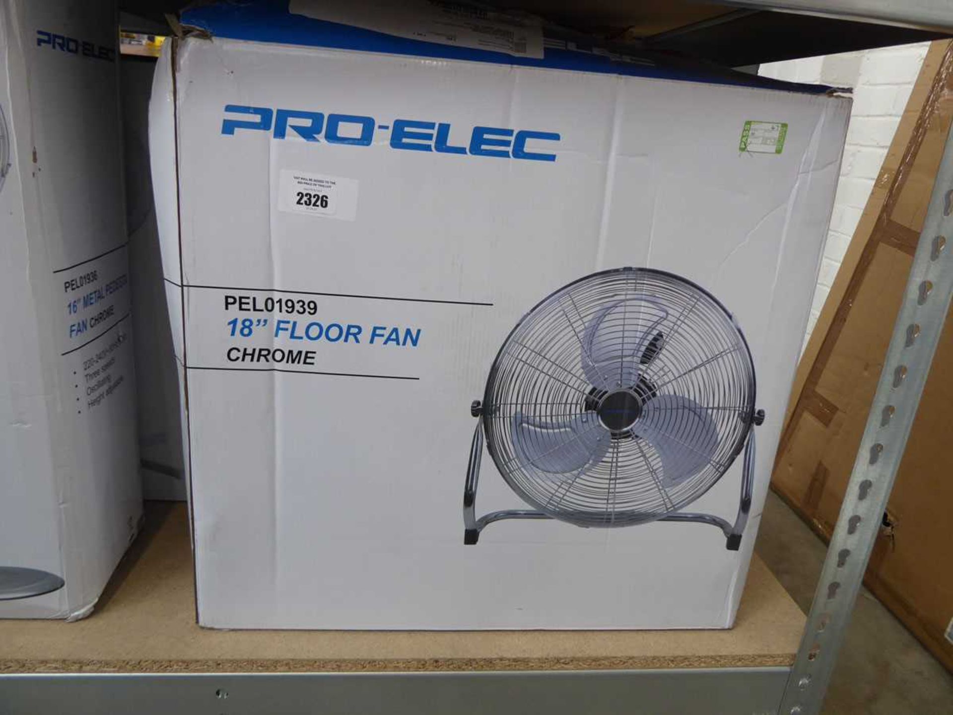 4 boxed 18" and 20" floor fans - Image 2 of 2