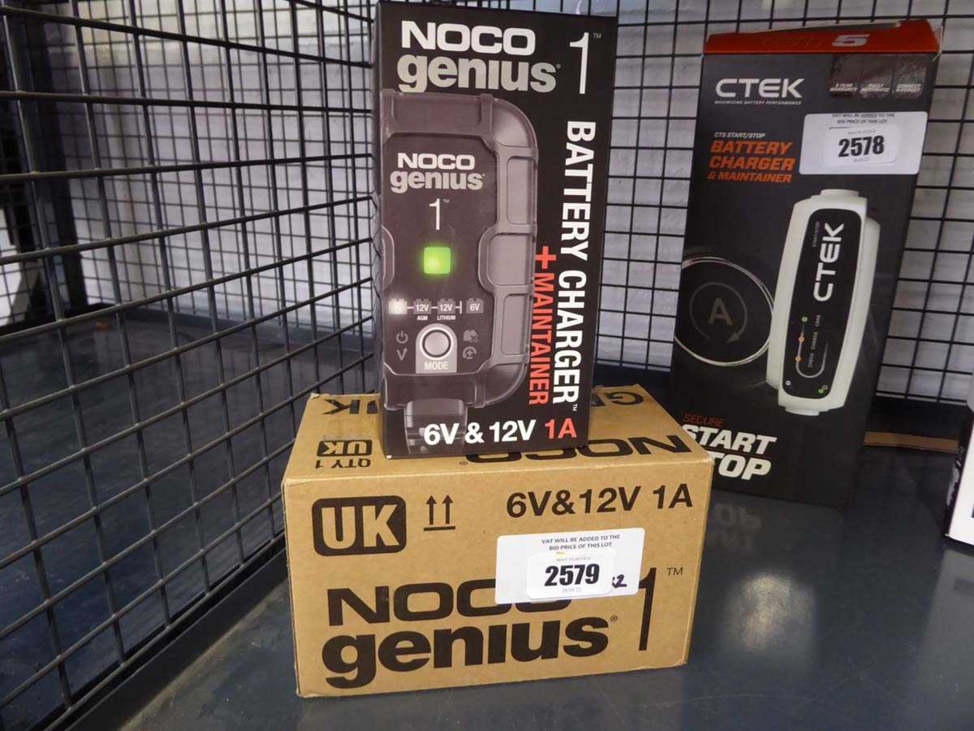 +VAT 2 boxed NOCO Genius 1 6V and 12V battery charger and maintainers