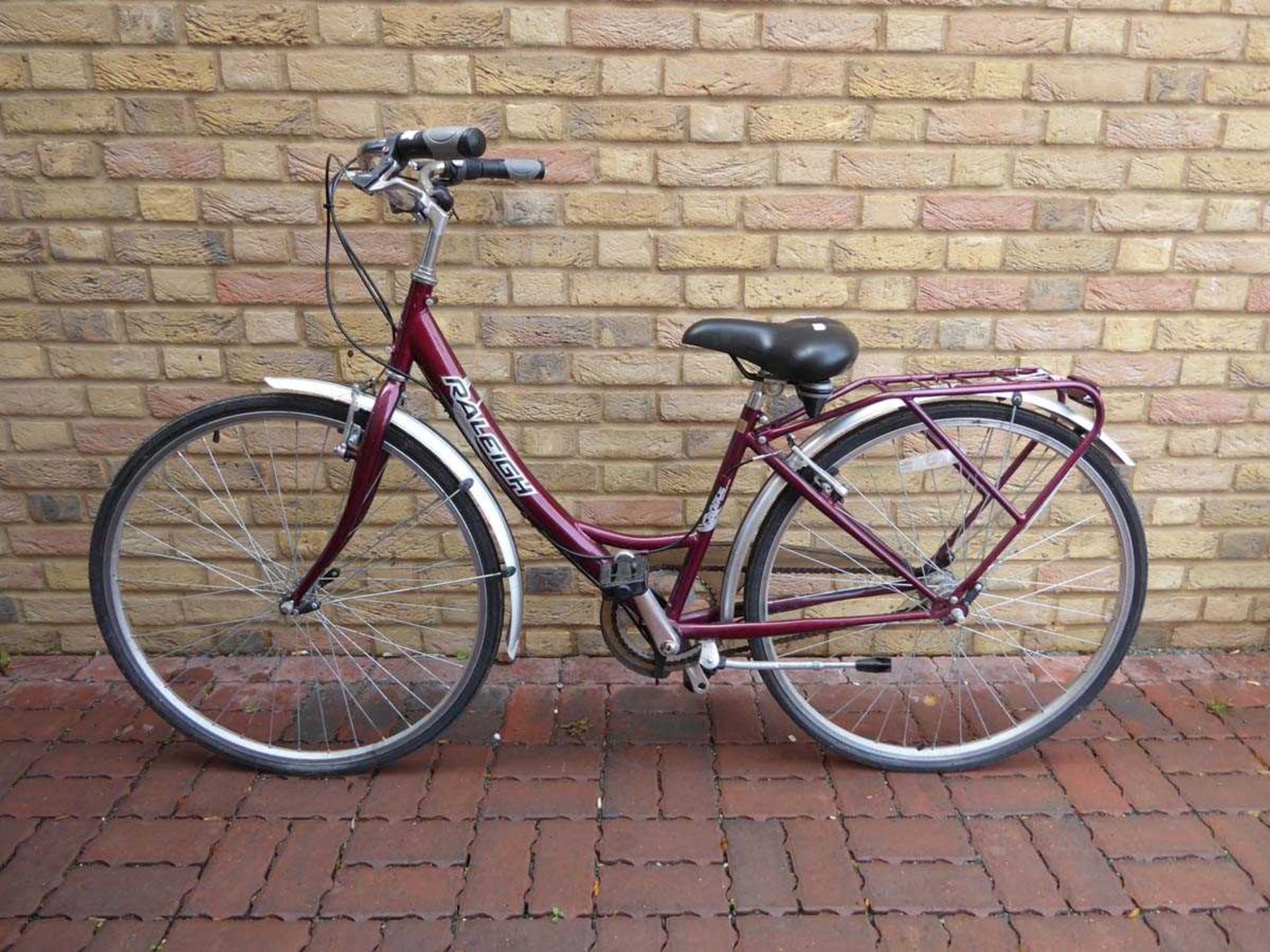 Raleigh ladies bike in burgundy