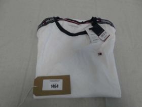 +VAT Tommy Hilfiger t-shirt in white (size S)