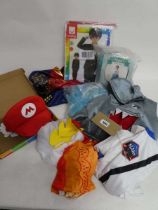 Quantity of childrens dress up costumes incl. Mario, NASA astronaut, princesses, army officer,