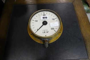 Pressure gauge made by David Harcourt Ltd, Birmingham, Model No FPP519