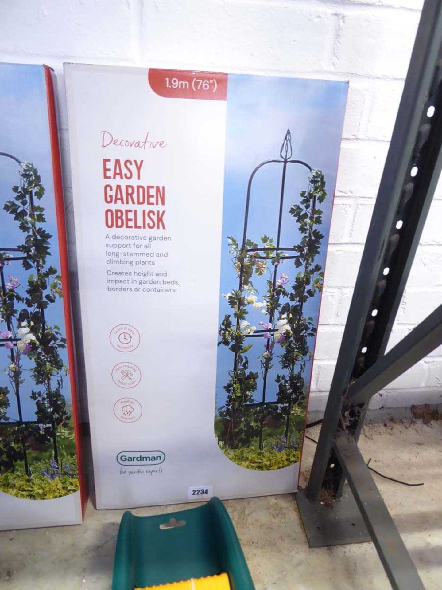 Boxed 1.9m decorative easy garden obelisk