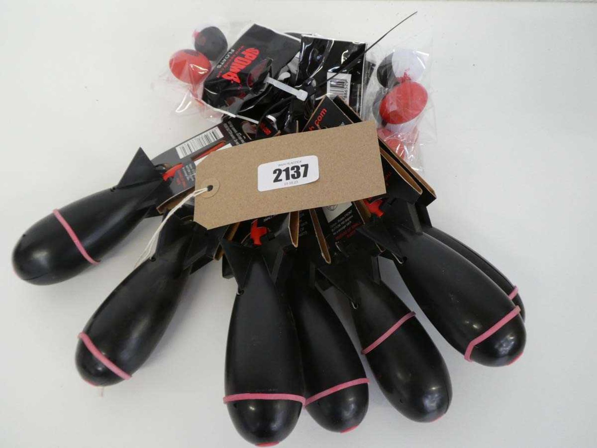 7 mini Spombs in black with 7 packs of Spomb floats