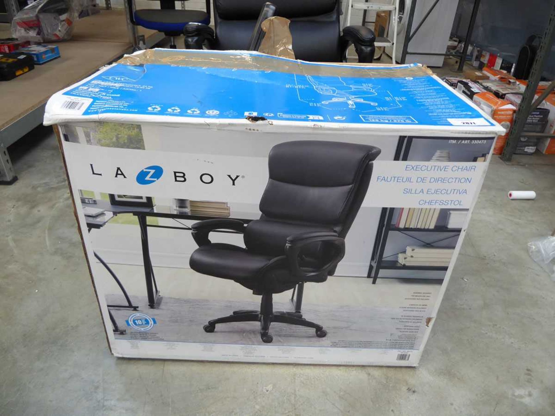 +VAT Boxed Lazboy black leatherette twin armed office executive chair