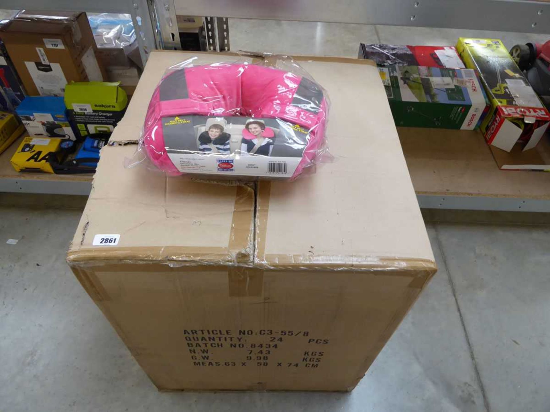Box containing approx. 24 pink car neck cushions