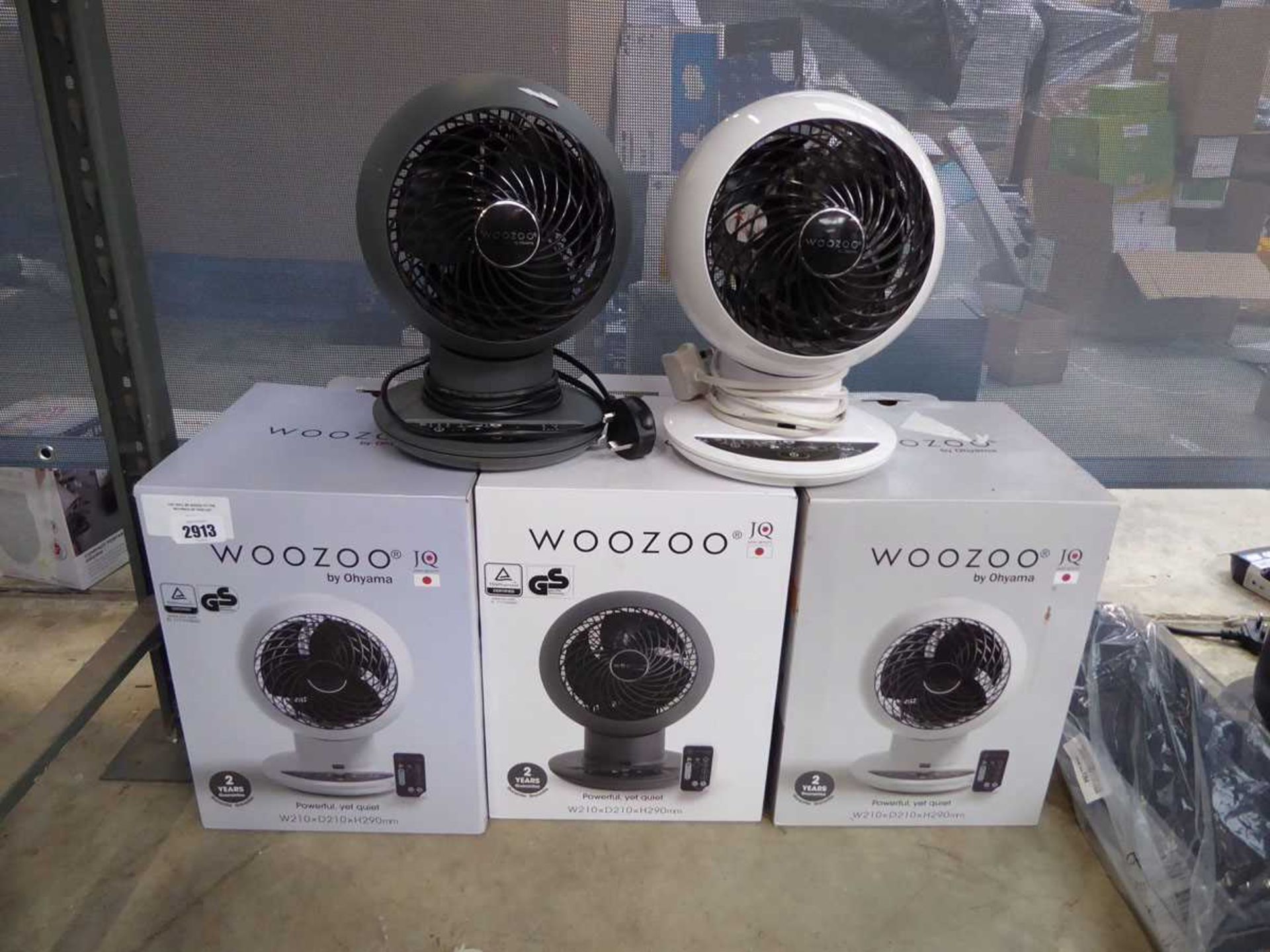 +VAT 3 boxed and 2 unboxed Woozoo fans