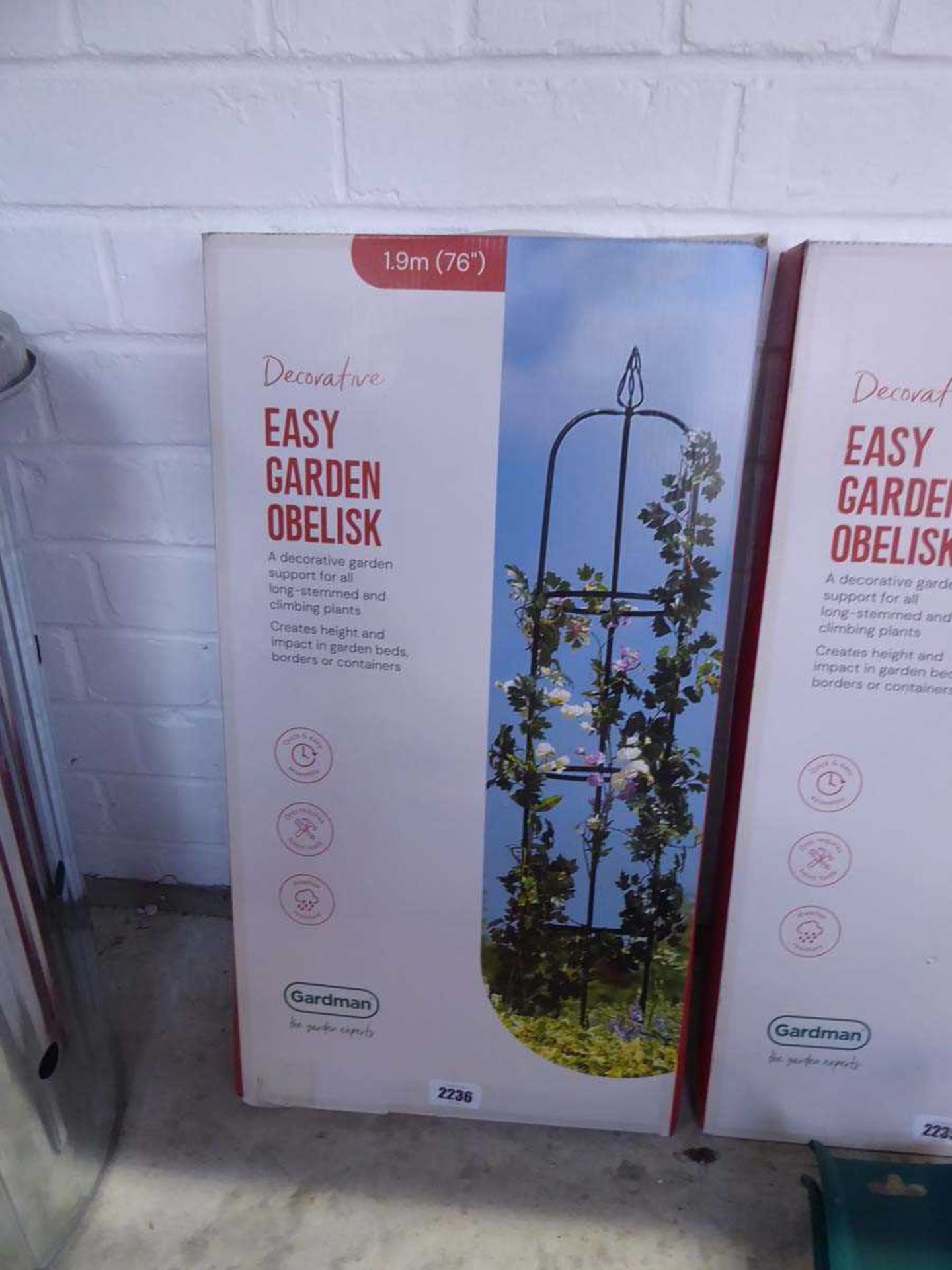 Boxed 1.9m decorative easy garden obelisk