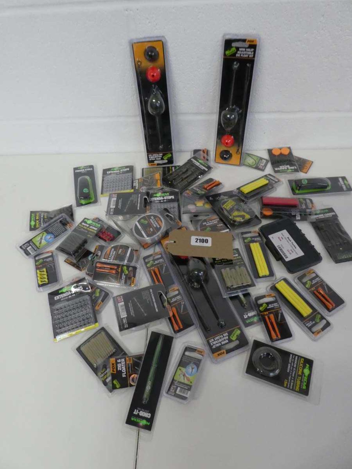Quantity of Guru and Fox end tackle and fishing accessories incl. hooks, extender stops,