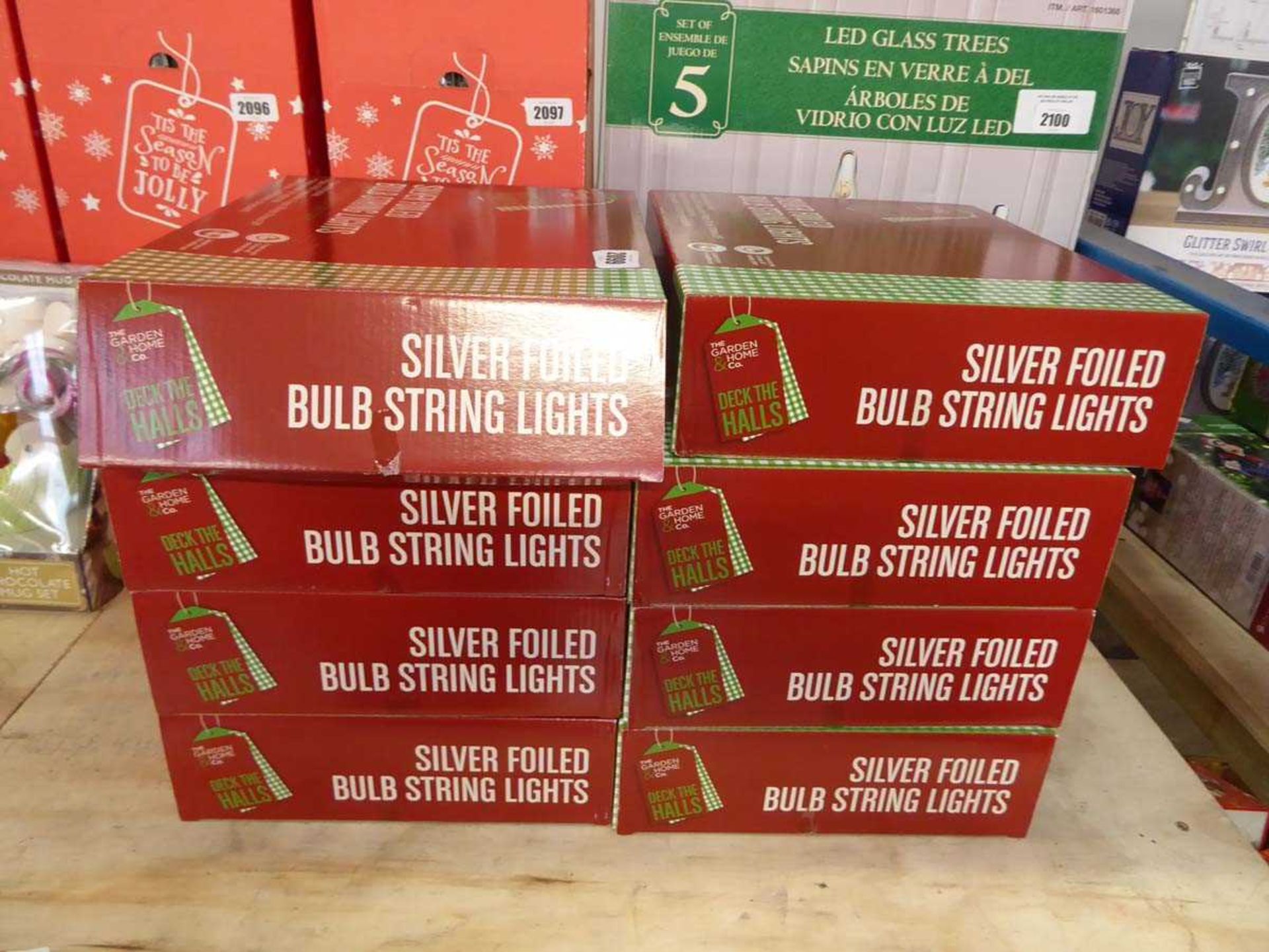 8 boxed sets of silver foiled bulb string lights
