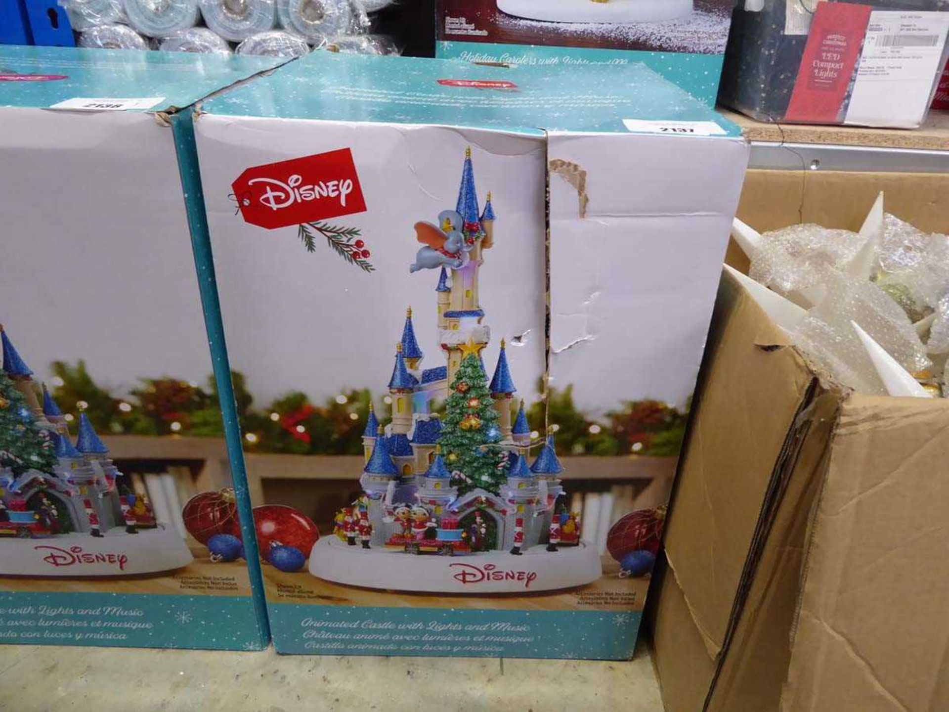 +VAT Boxed Disney animated pre-lit Disney Castle