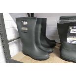 2 pairs of Kent & Stowe traditional full length Wellington boots in green (size UK 12)