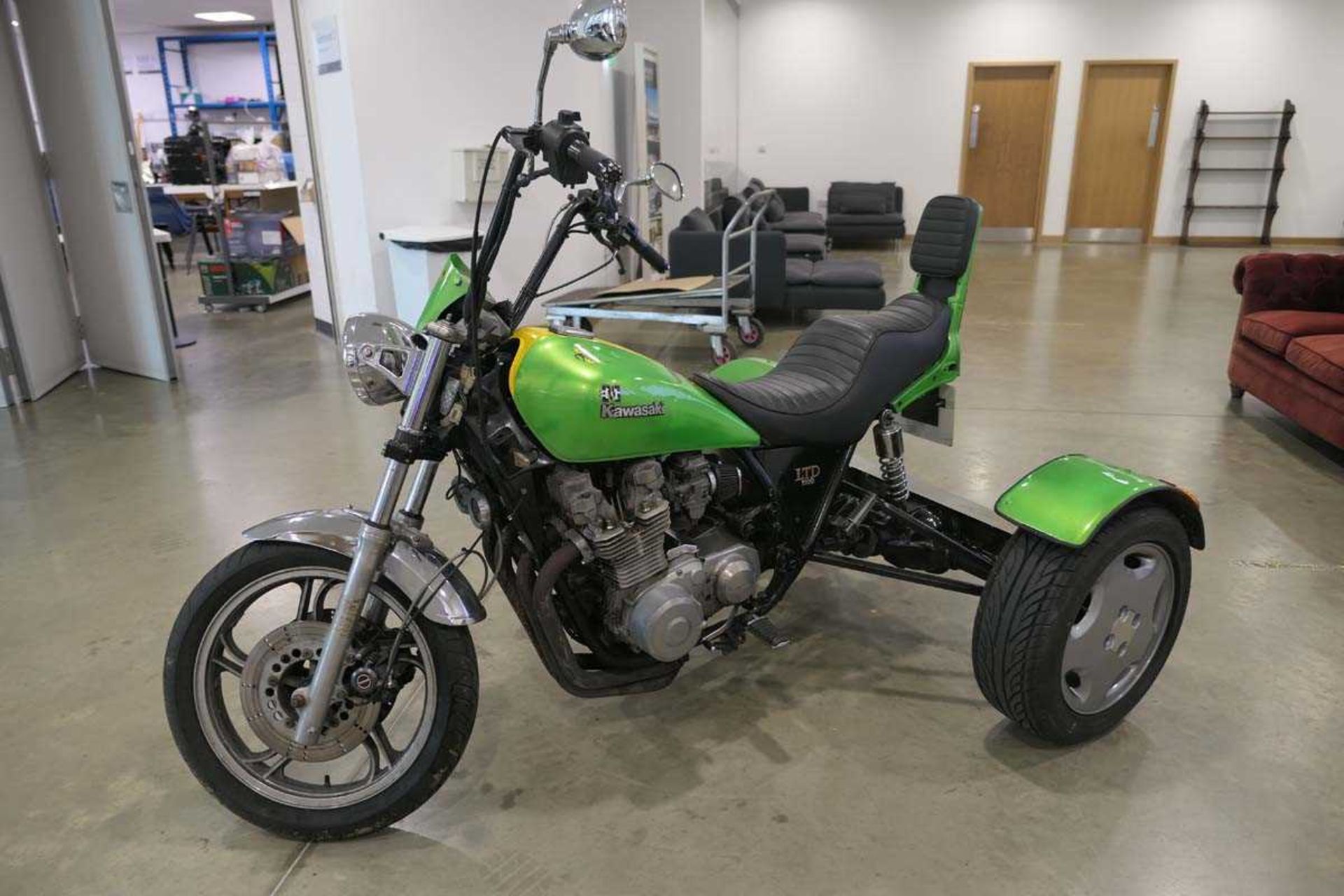 (A917 ANH) Kawasaki trike in green, 1100cc petrol, 57,565 miles dated 29/08/2009 then MOT at 109km - Image 6 of 16