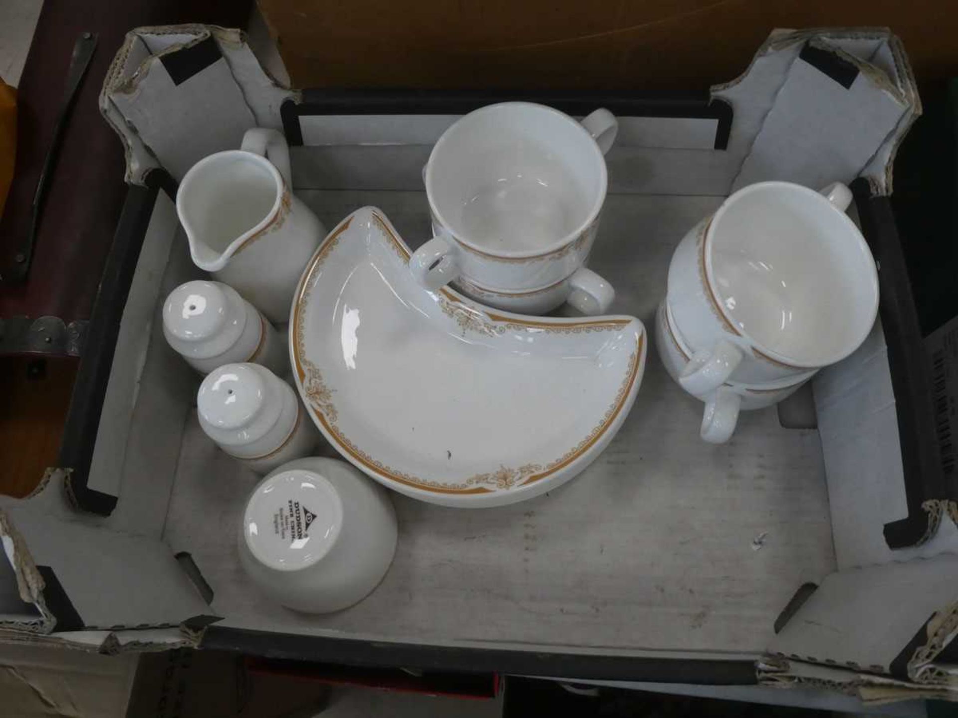 Box containing quantity of Dudson crockery