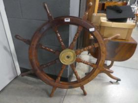 Boats wheel with brass centre