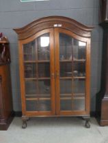 Dome topped double door bookcase