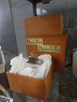 2 Bouillet Bourdelle white metal ornaments