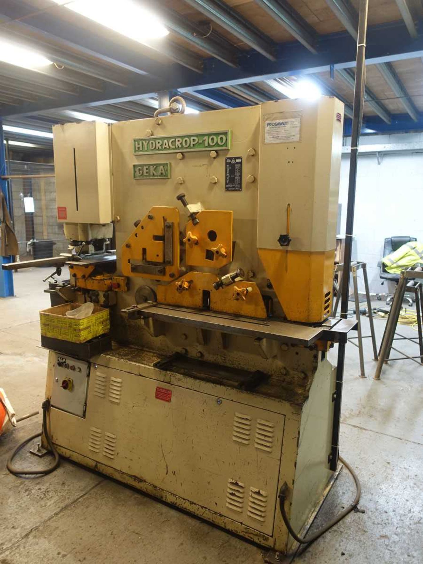 +VAT Geka Hydracrop model HYD-100 metalworker with some tooling Machine no: 13927
