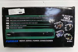 +VAT Furman Merit Series power conditioner (M-10X)