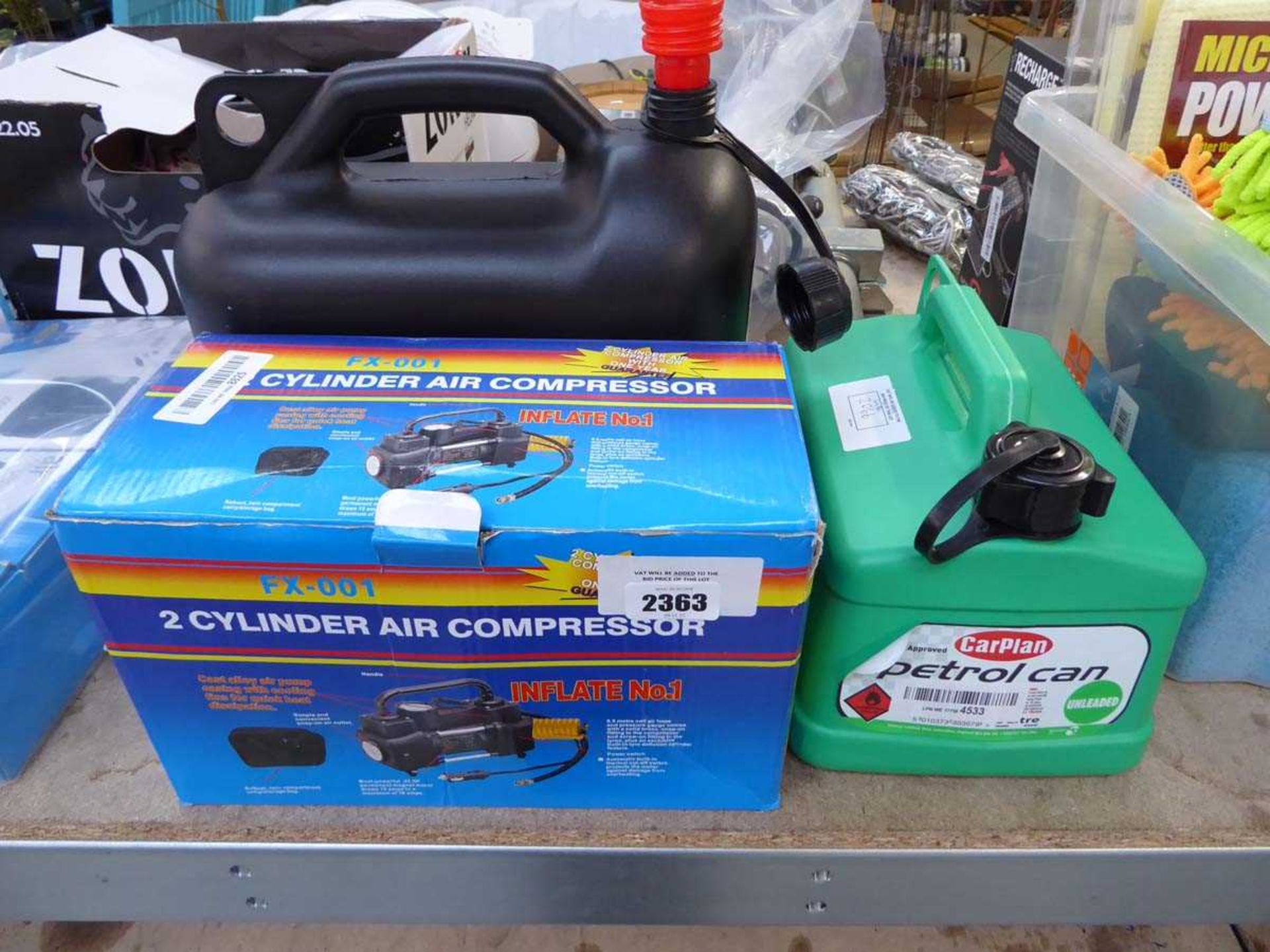 +VAT Boxed 2 cylinder air compressor with 2 plastic jerry cans