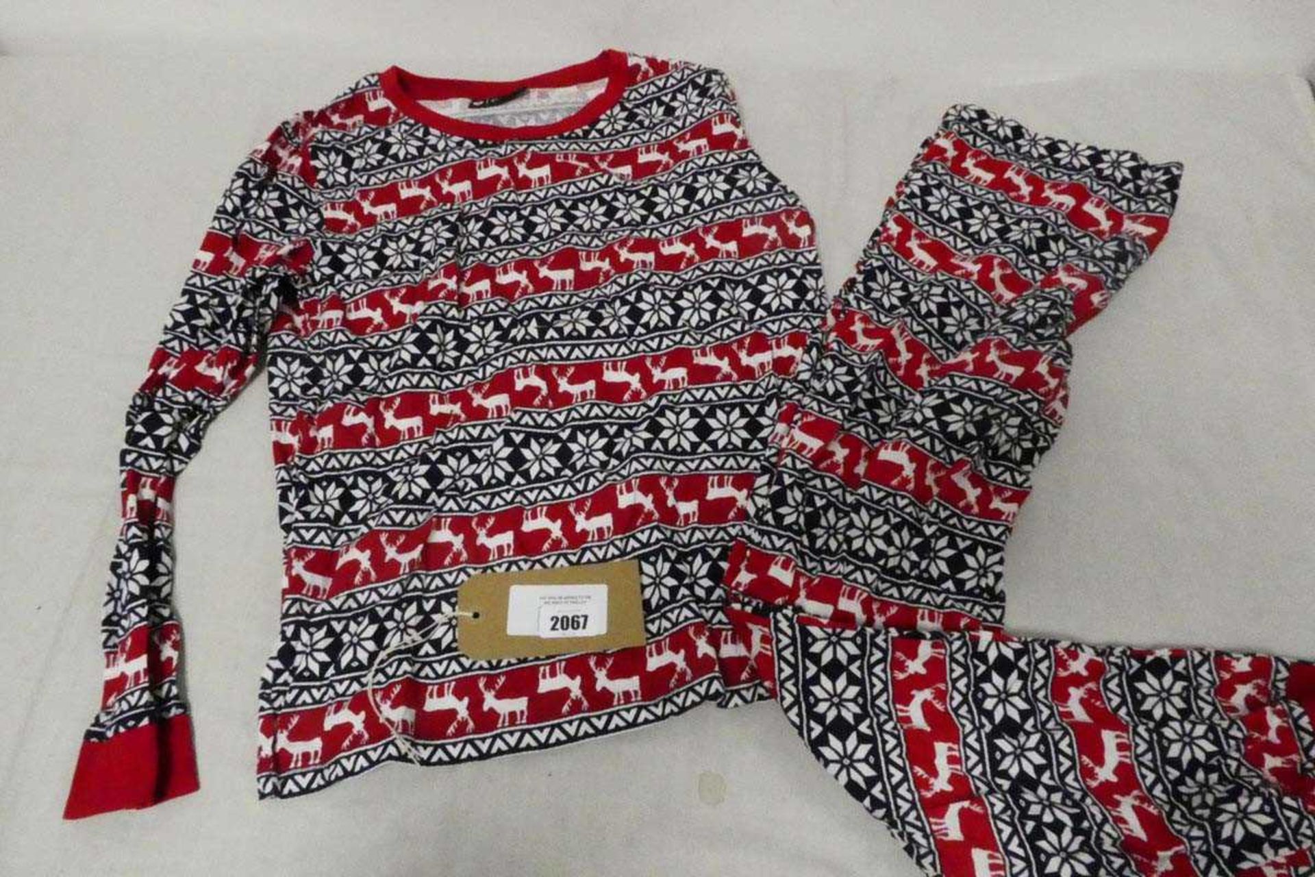 +VAT Christmas pyjama set (size M)