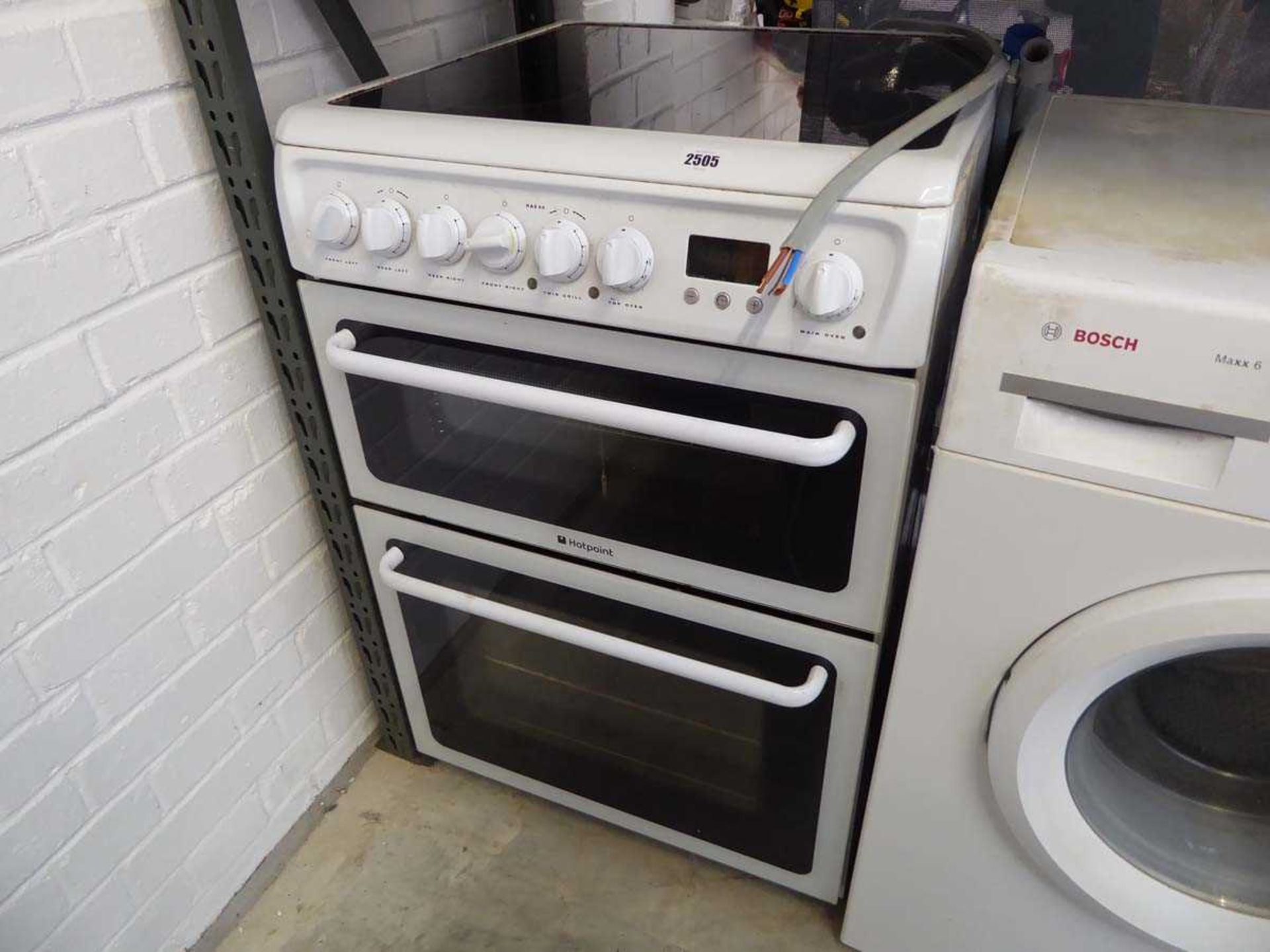 Hotpoint electric cooker
