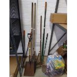 Bundle of garden tools