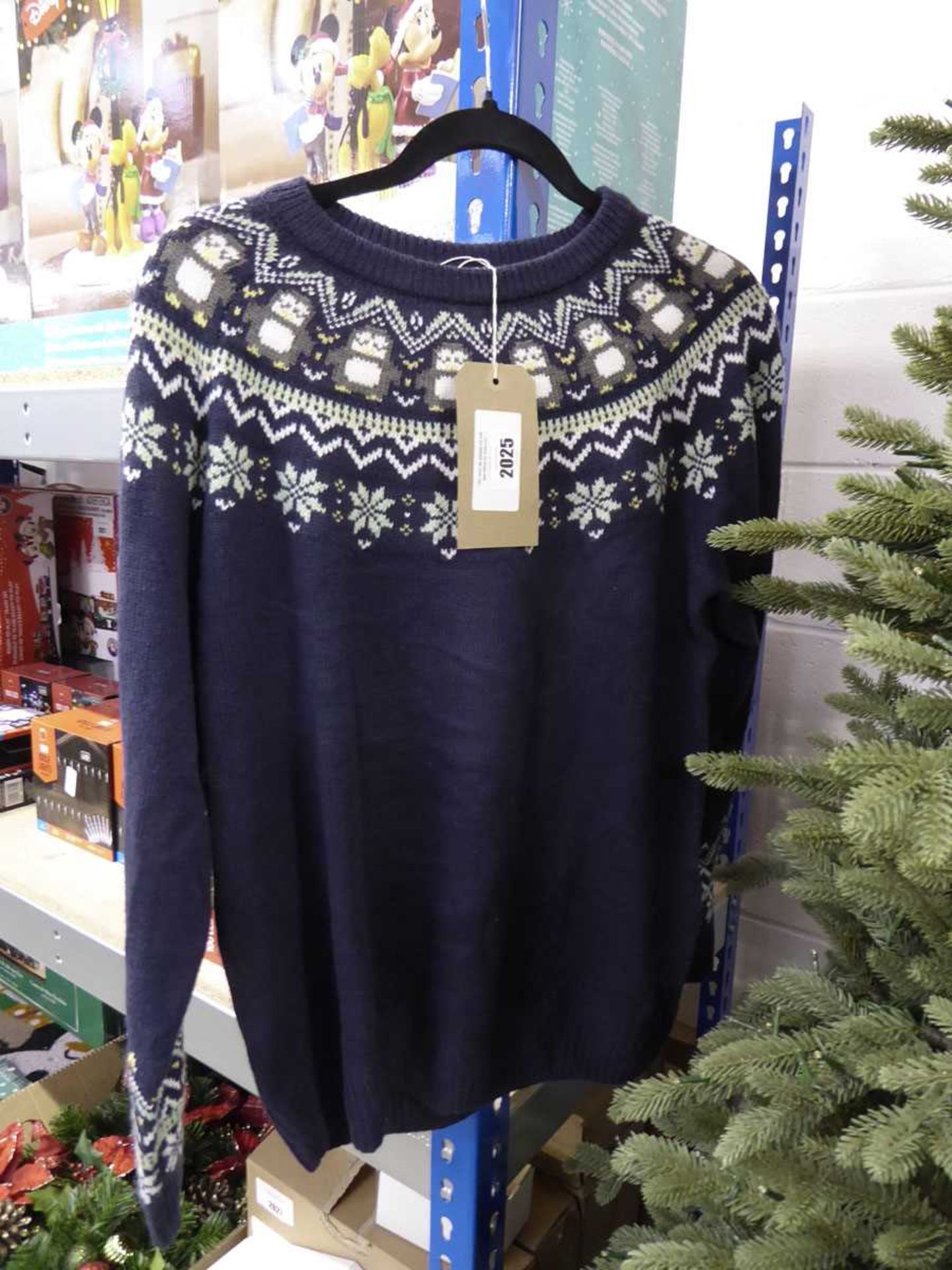+VAT Avenue ladies Christmas jumper (size L)