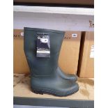 5 pairs of mens traditional full length Wellington boots (size 12)