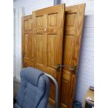 Set of 5 solid wood doors with fixings