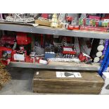 +VAT Bay containing large quantity of mainly indoor and outdoor Christmas lights incl. snow