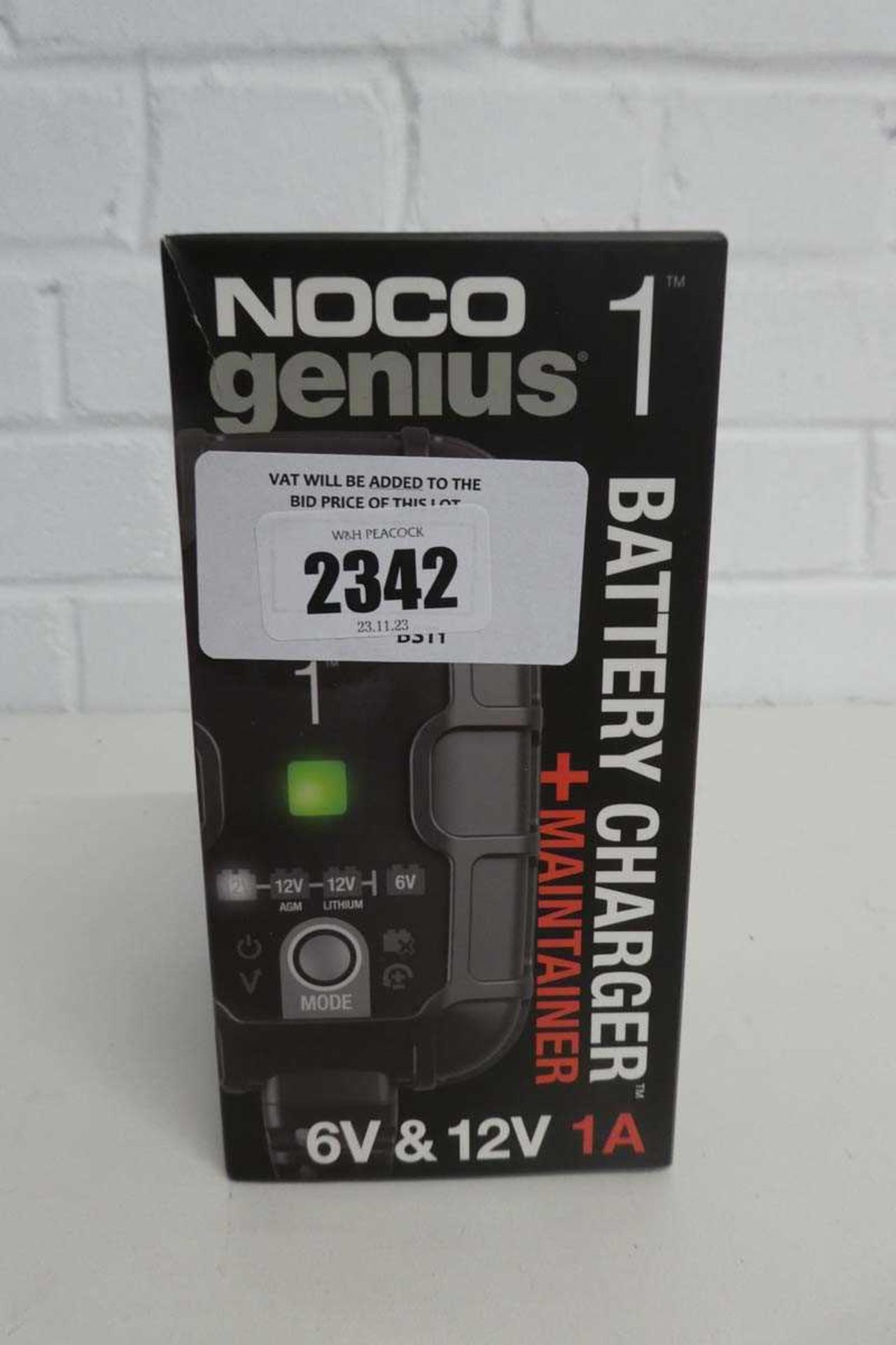 +VAT Noco Genius1 6V and 12V battery charger and maintainer