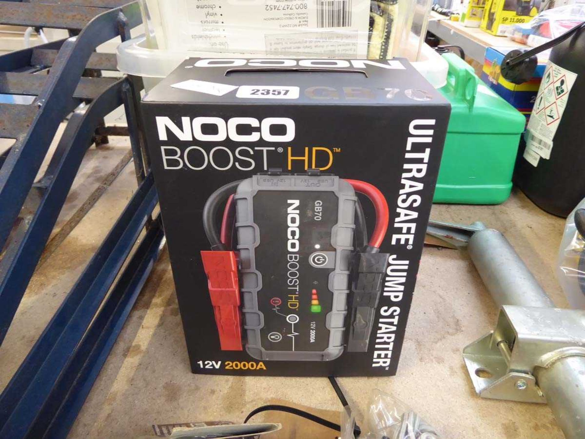 NOCO Booster GB70 12V ultra safe jump starter - Image 2 of 2