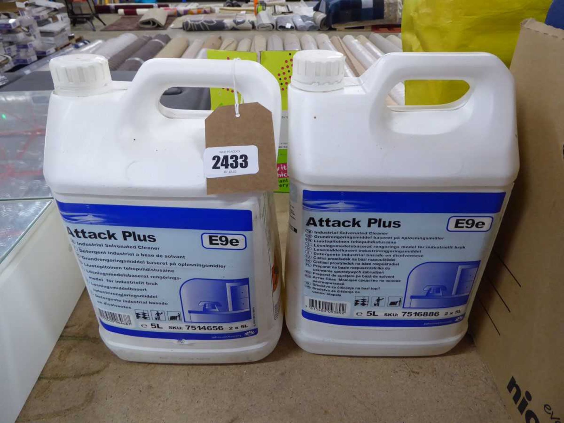 2 5L tubs of industrial solvenated cleaner