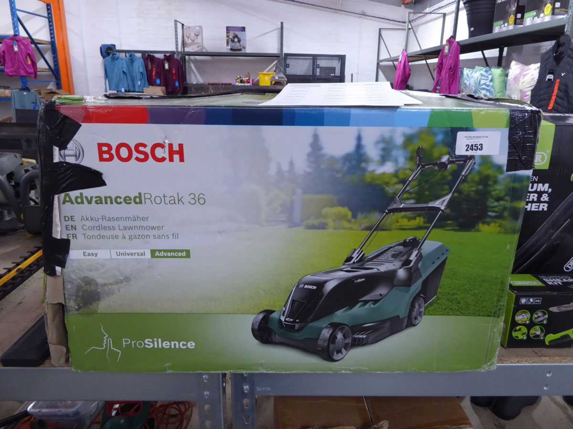Bosch Advanced Rotak 36 battery powered lawnmower