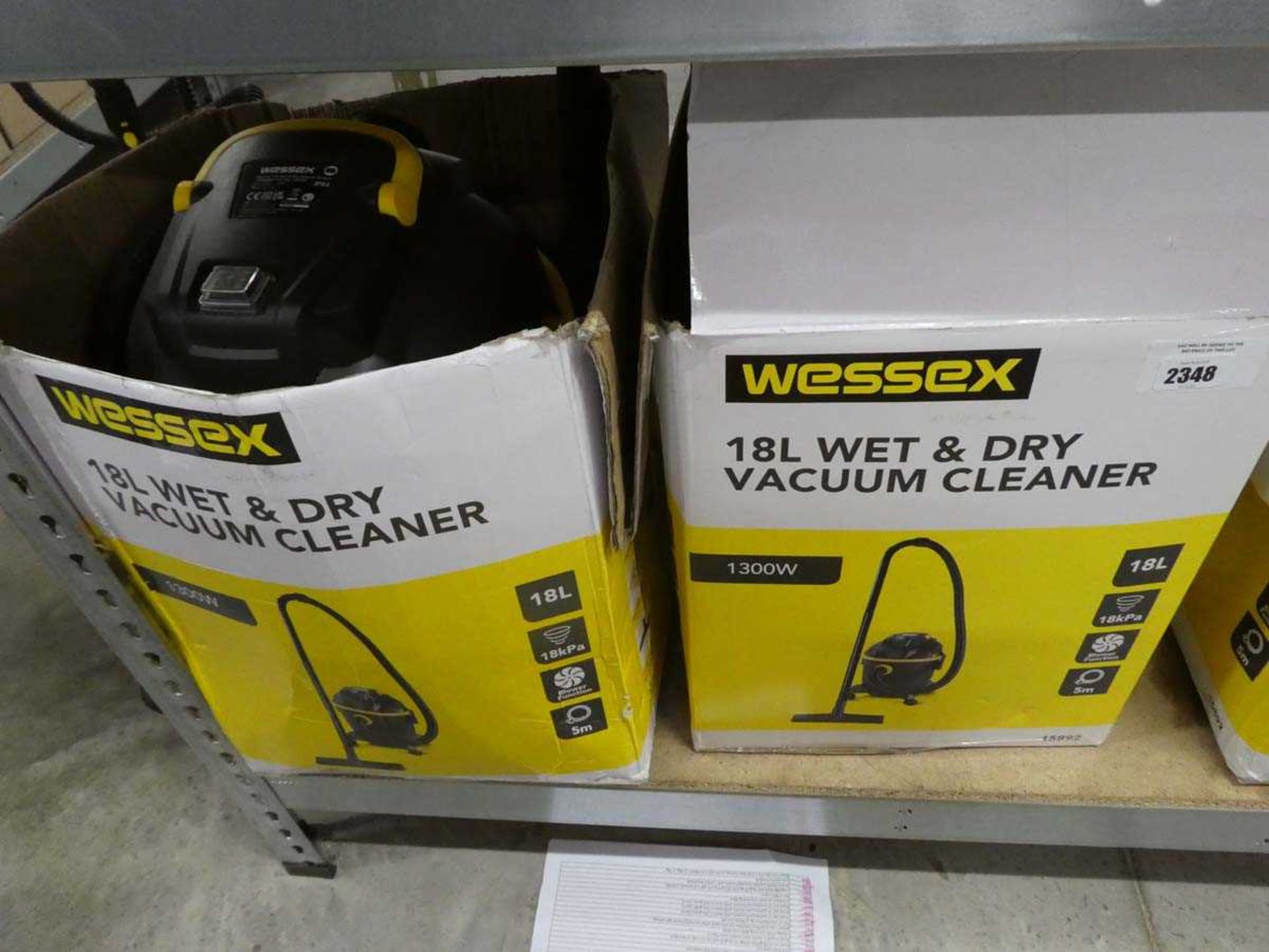 +VAT 2 Wessex 18L wet and dry vacuum cleaners