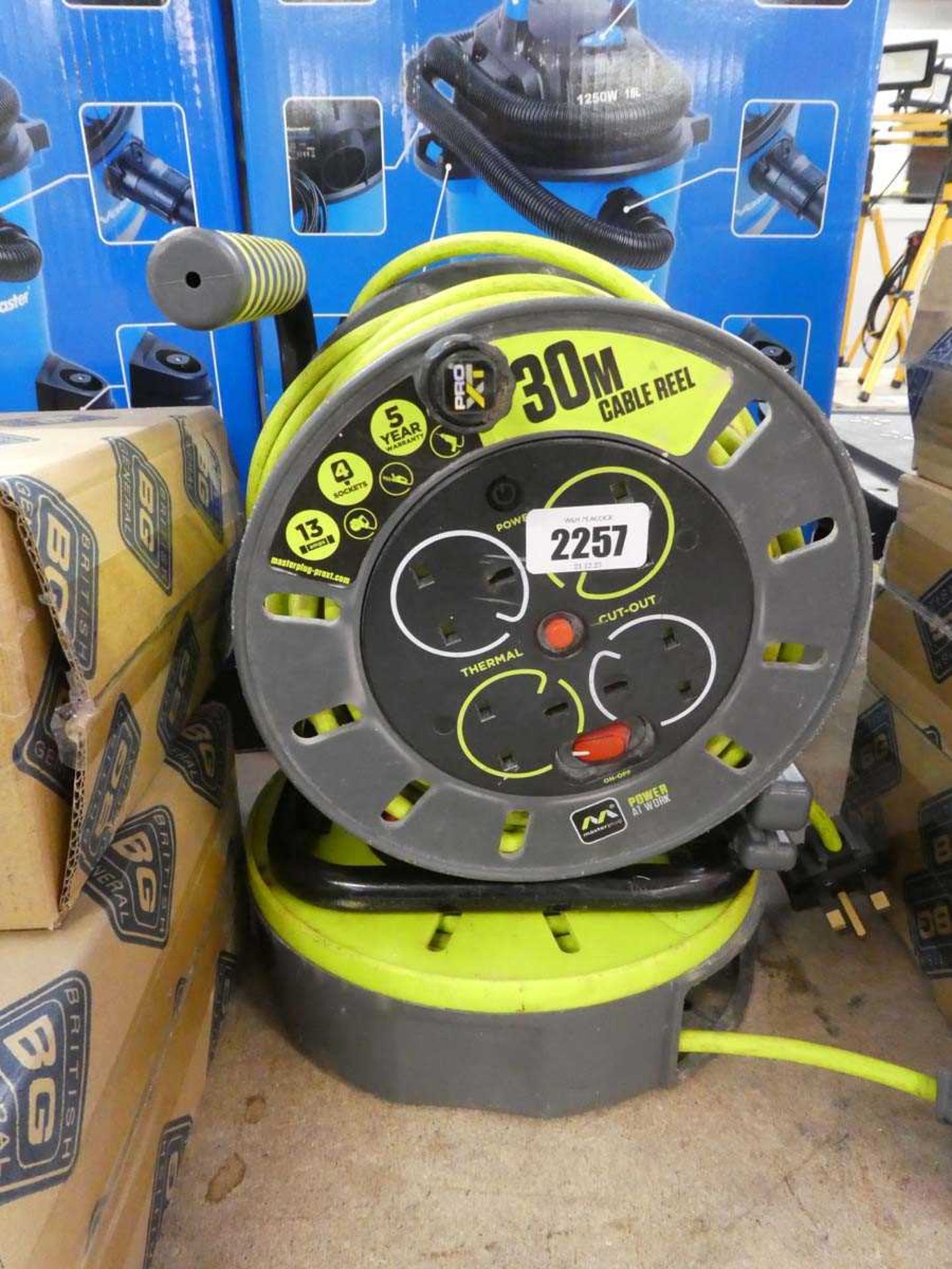 Masterplug 30m cable reel with Masterplug 10m cable reel