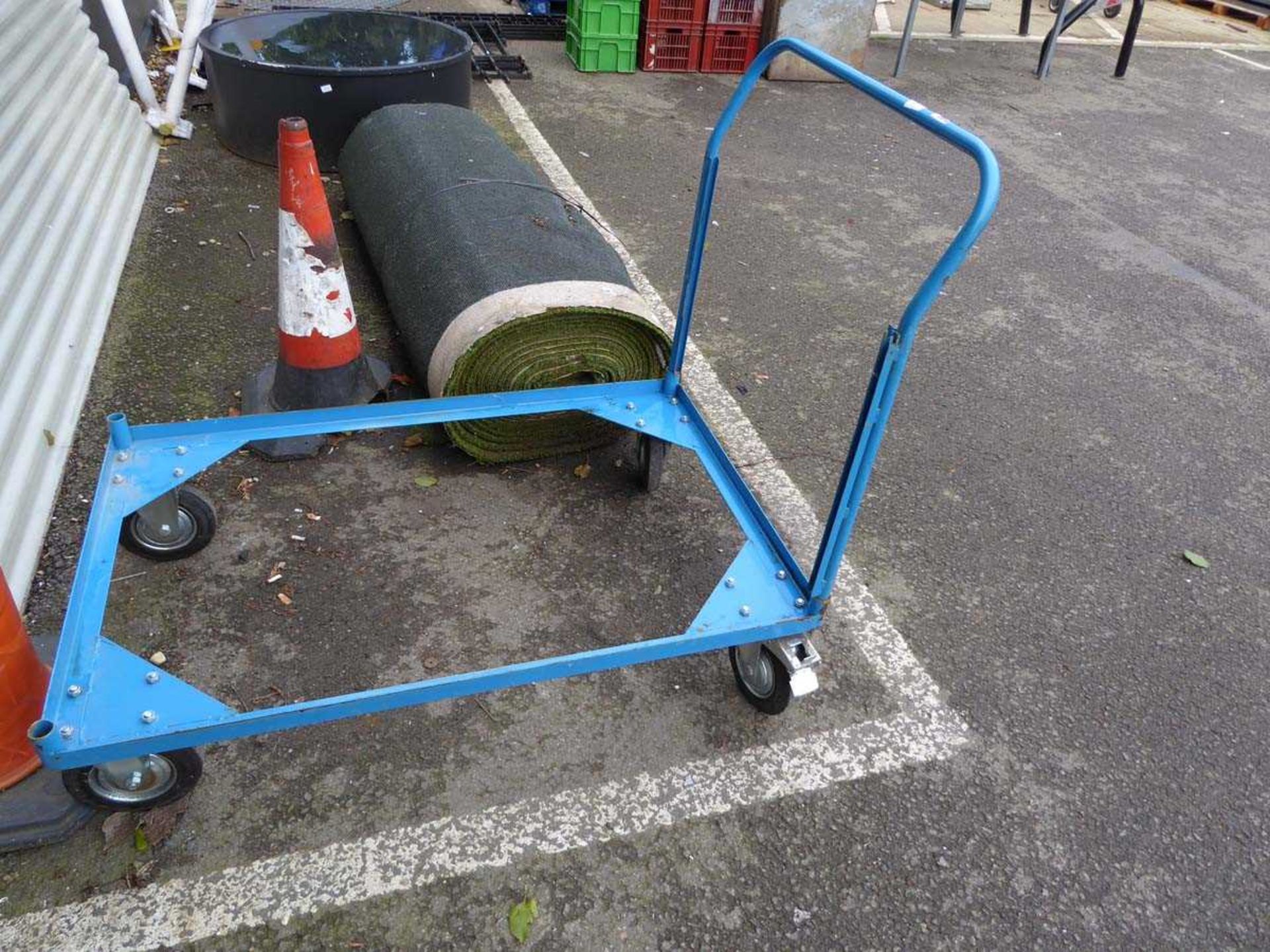 4 wheel blue trolley