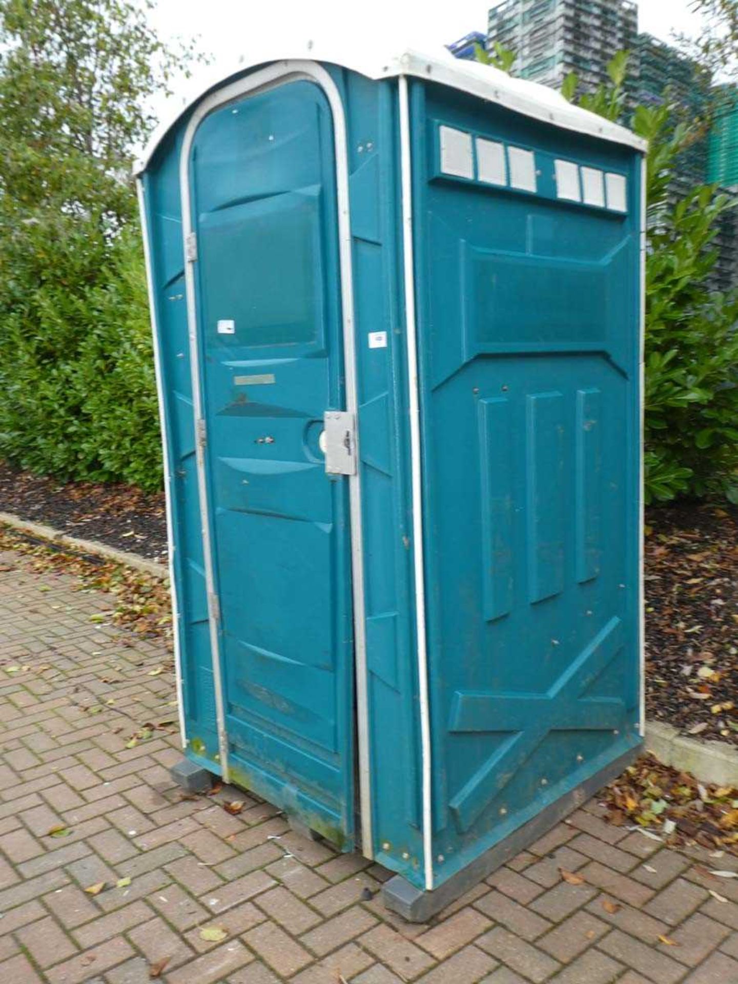 +VAT Portaloo