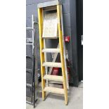 5 tread aluminium yellow and silver stepladder