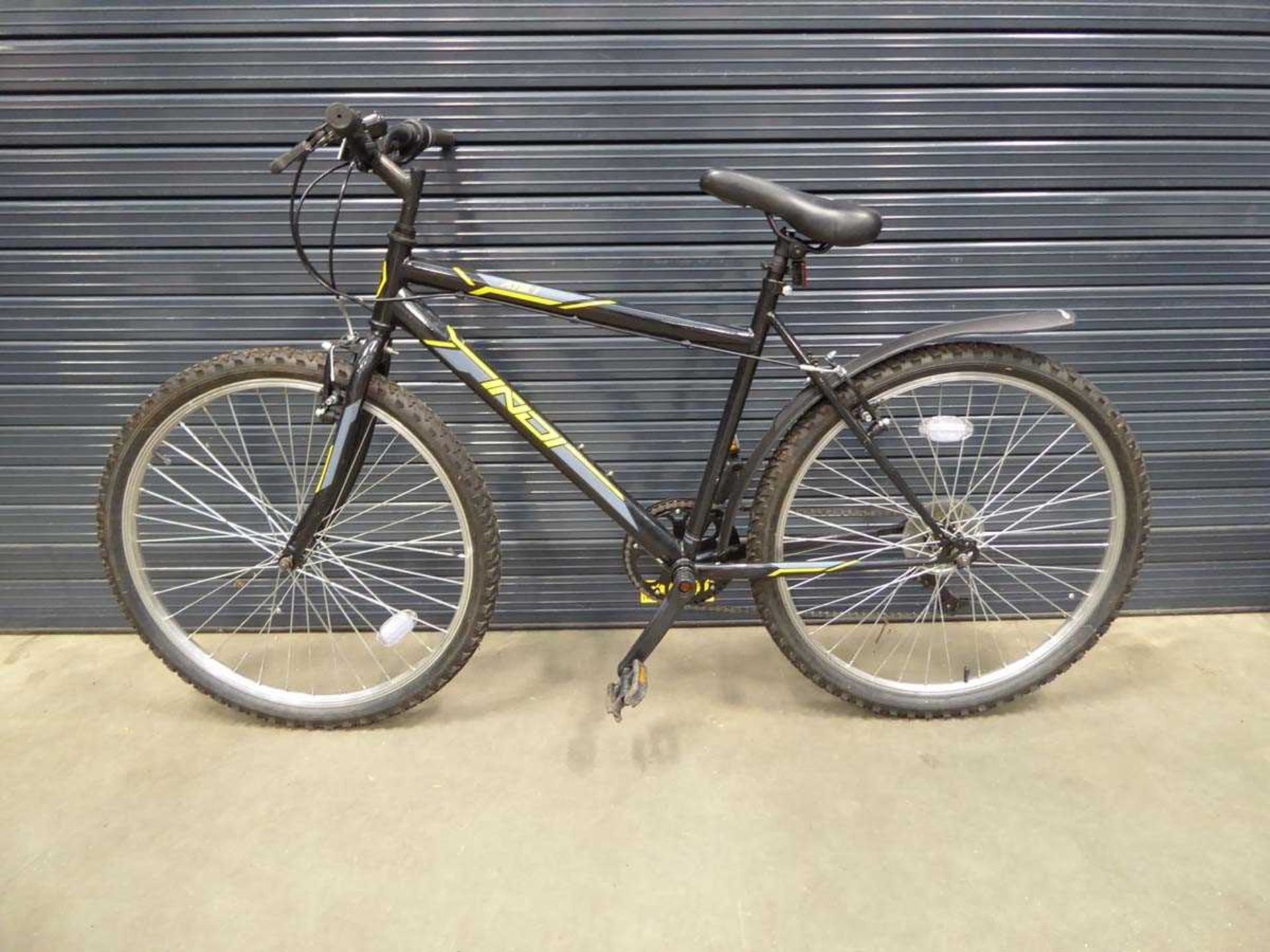 Black and yellow Indie gents mountain bike