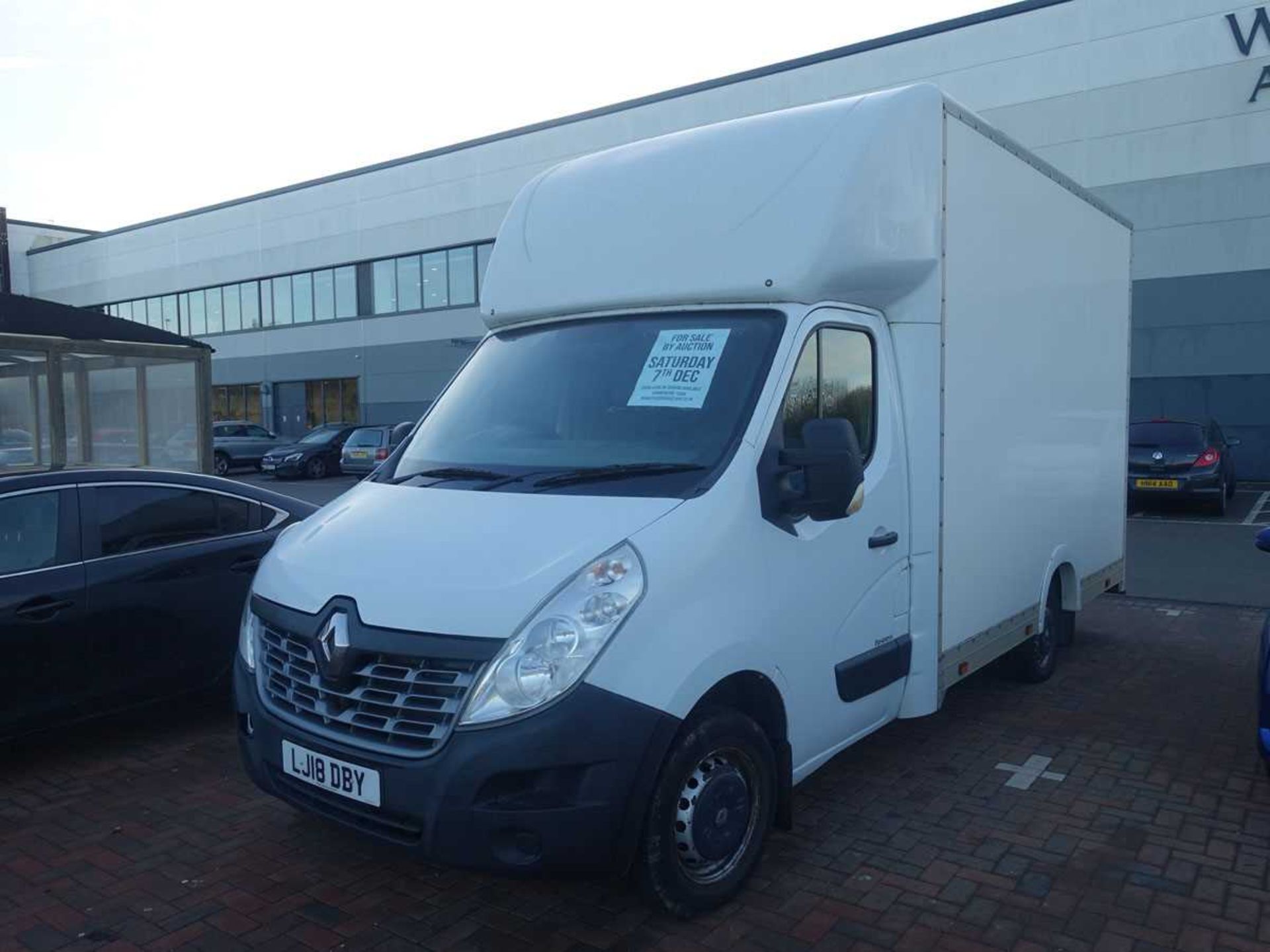 (LJ18 DBY) Renault Master ML35 B-NESS Energy DCi Luton Van in white, 6 speed manual, first